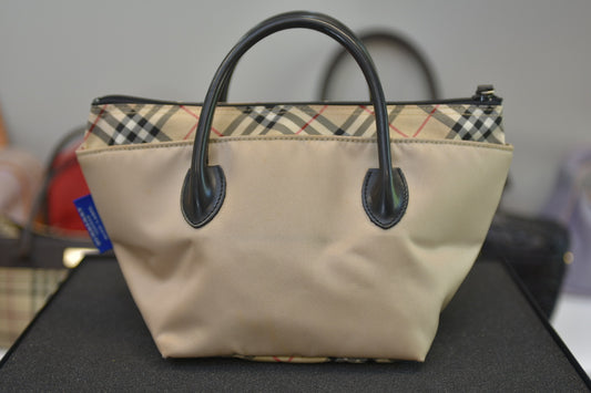 Burberry Nova Check Bag